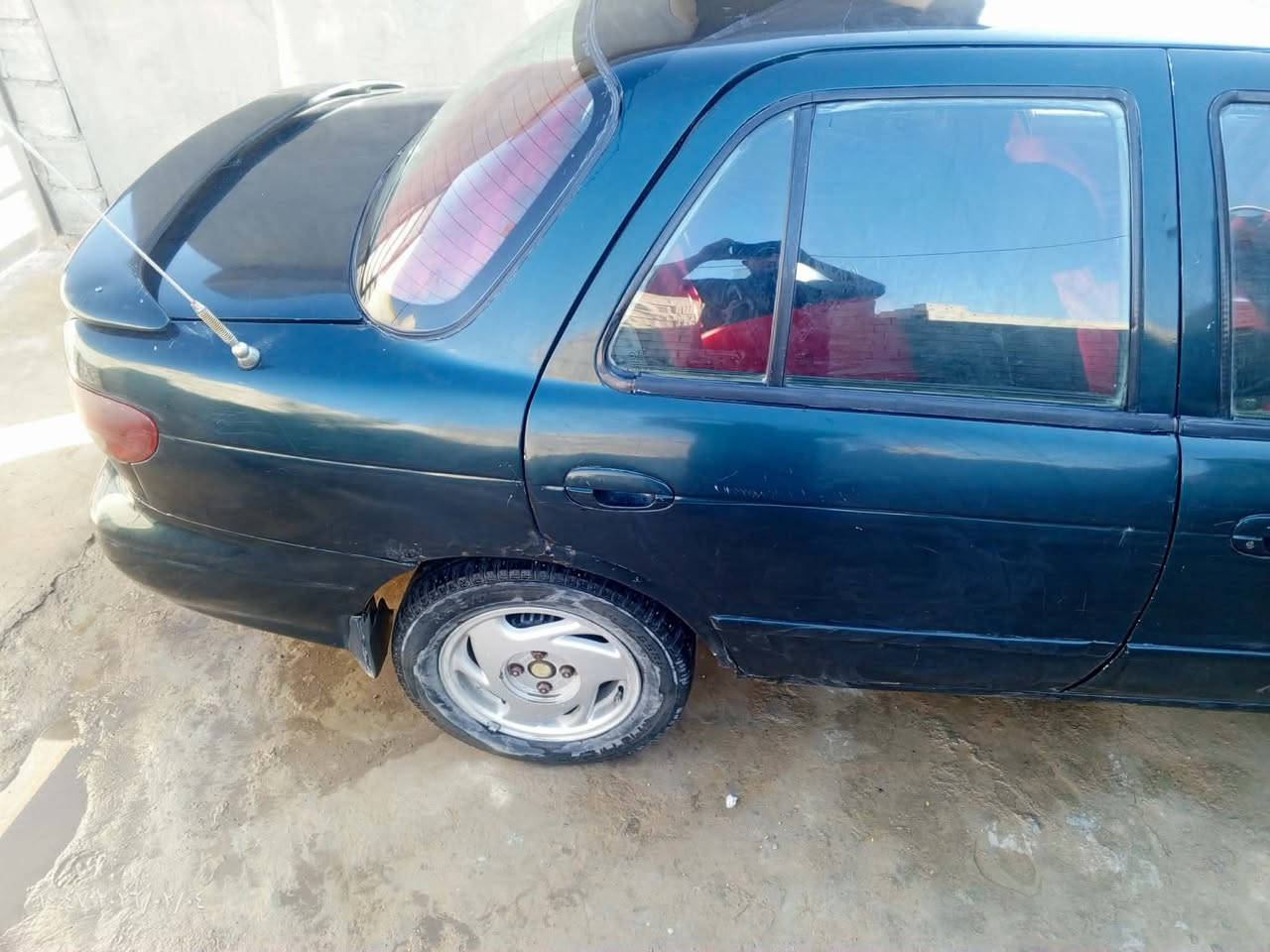 كيا سفيا موديل 1995
للبيع أو المراوس 

 موديل ٩٥ رقم ديالى الماني شرط التحويل كير اوتوماتيك محرك شرط صدر خير من الله السياره حلوة حيل تمشي بيها شكد بيك حيل  ويرهم مرواس حسب القناعة 

التدفئة تشتغل ممتاز 

التبريد: يحتاج غاز

المكان صلاح الدين العلم 

السنوية: ساقطة بتاريخ 2025/12/23 

السعر 34 وبيها مجال


**إذا كنت صاحب هذا الإعلان وتريد حذفه لأي سبب، رجاءا أرسل رسالة إلى الدعم الفني**