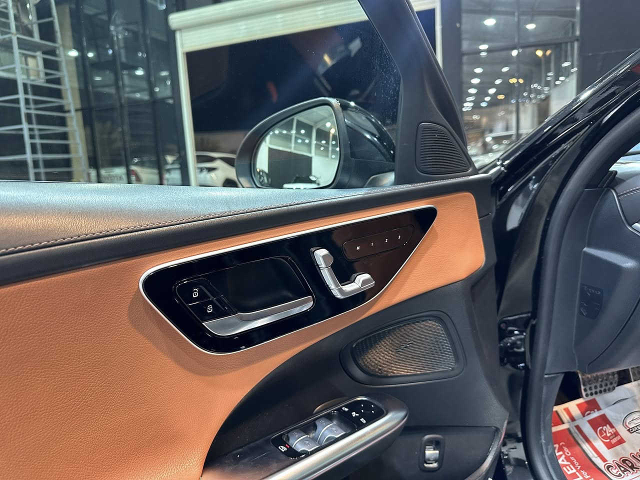 Mercedes -Benz 2023 C200 🇩🇪
مرسيدس بينز 🇩🇪2023 c200 
ضمان وكالة BCM 
كفالة عامة ✅
تغليف كامل المركبة ppf 
عداد المسافة المقطوعة 49000 k/m 

📍بغداد شركة ابو ظبي چكوك قرب بوابة الكاظمية 

0771 811 1145

0781 844 4044 📞
