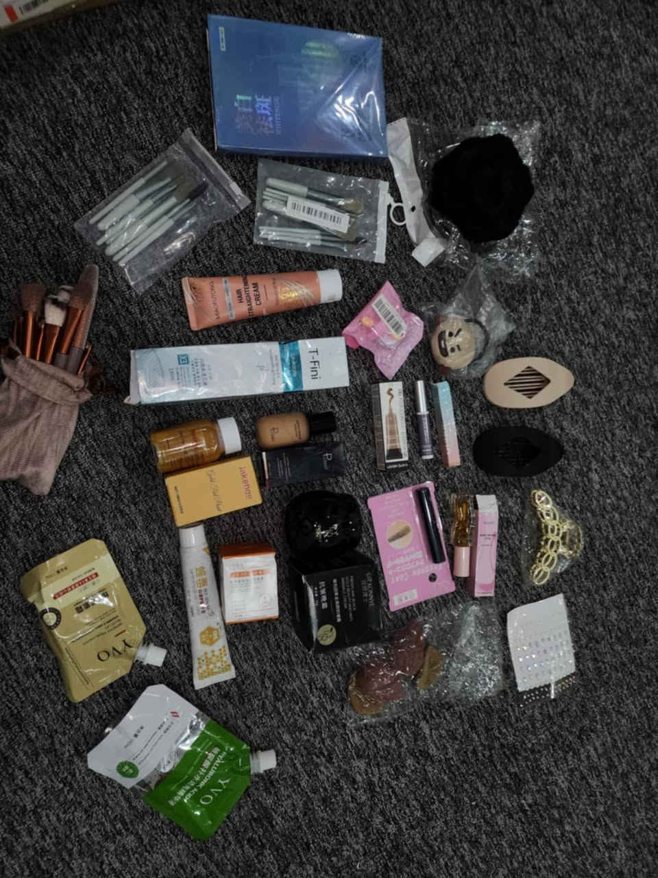 سلام عليكم يتوفر بكج كامل مثل ماموضح بصور السعر خاص مكاني ديوانيه ويوجد توصيل عندك وخارج الديوانيه


**إذا كنت صاحب هذا الإعلان وتريد حذفه لأي سبب، رجاءا أرسل رسالة إلى الدعم الفني**