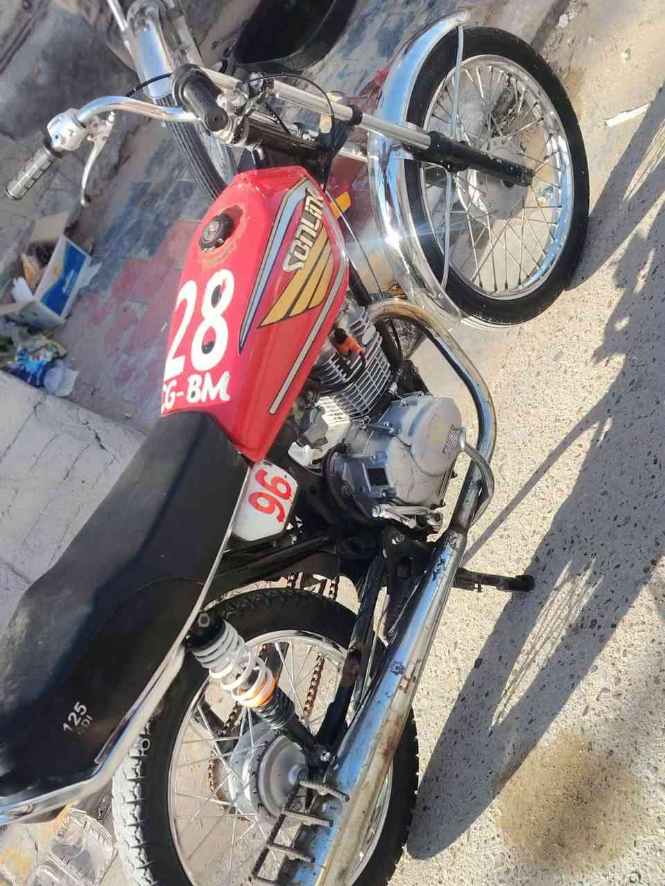 دراجة اربعه كير مكينه وكير نضاف دبلات جدد تايرات جدد شلعه معدل بدون وراق كفاله عامه السعر275 مكان كربلاء  ***********
