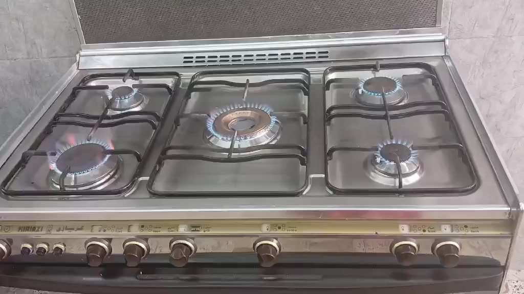 طباخ كريازي المصري باب اول كله شغال
وعل فحص جداحه وكلوب كله شغال
يردوه 250


**إذا كنت صاحب هذا الإعلان وتريد حذفه لأي سبب، رجاءا أرسل رسالة إلى الدعم الفني**