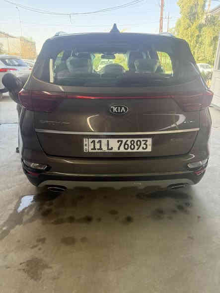 السلام عليكم
سبورتج 2020  خليجي جيتي لاين 
فول مواصفات للاخير اعلى فئة 1/1
مكفولة من صبغ وتبديل كفالة عامة 
 فقط بارد بسيط  ماشية 44 الف 

ملاحظة السيارة مغلفه ppf بالكامل للحماية من الشخوط

بصمه تشغيل وتشغيل عن بعد
منضومة لايت زنون اصلي 
بانوراما 
كراسي كهرباء ⚡️ 
كراسي جلد اصلي لونين 
مكينه 2000 دوش
هاند بريك بصمه
شاحن واير ليس 
شاشه ابل كار بلي 
اريل نفكيتر
كامره دواره
قطعتين تبريد
حساس امامي وخلفي 
8 ايرباك عدد
بريد قطعتين ومناخين
صندوك كهرباء
بصمات تشغيل عدد ٢ 
لايت LED
كشافات زينون
بكلايت LED
ويل كب 19
شفتات مقود
وباقي المواصفات المعروفه 
رقم بغداد  لدولي الجديد بإسمي 
سيارة جديده بوضع الزيرووو بلعافيه ع الياخذها 
السعر:22900$ بيها مجال بسيط
 

رقم التليفون ***********
