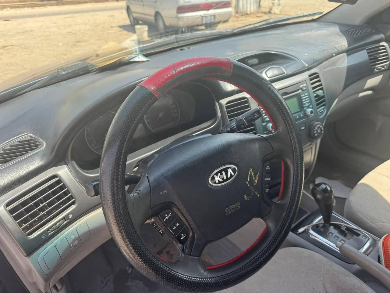 السلام عليكم كيا اوبتما موديل ٢٠٠٦ سيارة جاهزة للاخير بيها ظربه بالتكمة الوسط خلف السايق وبيعا صبغ رقم نجف سنويه ل٢٠٢٩ تحويل مباشر تبريد تخم تاير جاهزة محرك ٢٤٠٠ السيارة وارد امريكي سعرها ٧٣ مجال قليل مكانها ناصرية للاستفسار***********
