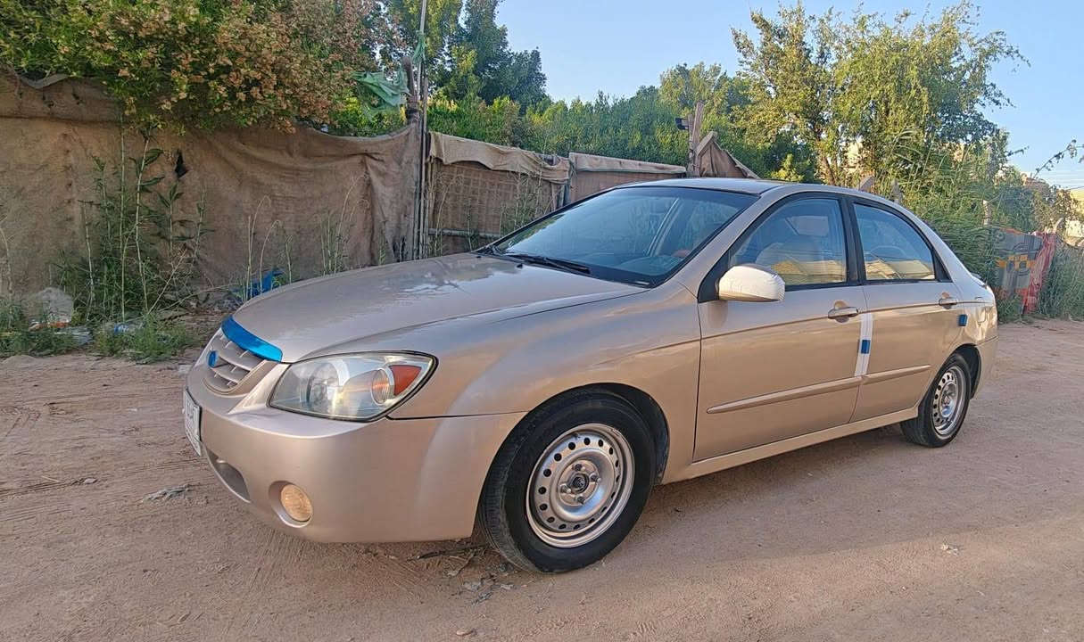 سلام عليكم سبكتره بسعر 57 وبيه مجال
 موديل 2005 محرك 2000 كير عادي سياره جاهزه كير محرك حداديه كفاله رقمه ذي قار مشروع وطني مداور ثاني يوم عنواني النجف للاستفسار الاتصال ***********
