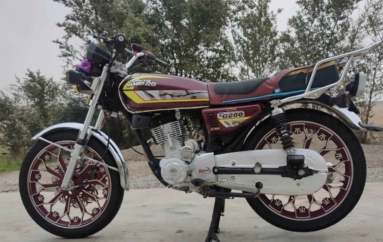 السلام عليكم

نامي برو هونزدا
محرك 200 كبس مامفتوح
دشبول الكتروني شغال
تايرات جوبلس
كهربائيات شغاله كامل

الشراي يراسلني
او يتصل
***********
