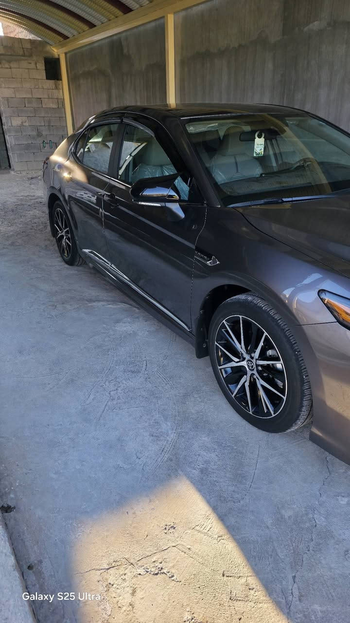 سلام عليكم شباب كامري24  للبيع سياره جديده se للإستفسار الاتصال على الرقم *********** واتساب
