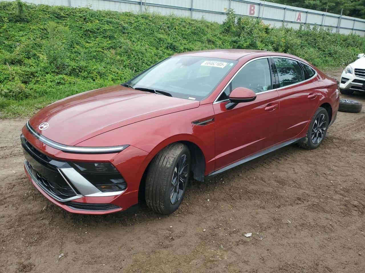 سوناتا 2025 وارد امريكي بعدهه بحالة الزيرو ماشيه 4000 بدون ايرباك الشكل الجديد السياره موجوده بالاردن المنطقه الحره حجم المحرك 2.5 تنفس طبيعي مواصفات گیر 8 نمر شفتات ستيرن بصمة تشغيل وابواب وجنطه تشغيل عن بعد المقاعد كهربائي + تدفئة اربع وضعيات قيادة جنطه ذكيه تفتح عند الاقتراب تلقائي لايت لد ولد نهاري بك لايت لد كامره خلفية دواره ترحيب دشبول إلكتروني شاشه كبيره متصله كير تعليك هاند بريك بصمة شحن لاسلكي اوتو ستوب اوتو هولد رادارات من جميع الجهات نقطة عمياء تحديد مسار فوول تحكم ستيرن السياره شبه الكلين حافة الجاملغ ترجع بارد ترهم كتاب شهداء او حره 
*********** النجف, العراق
