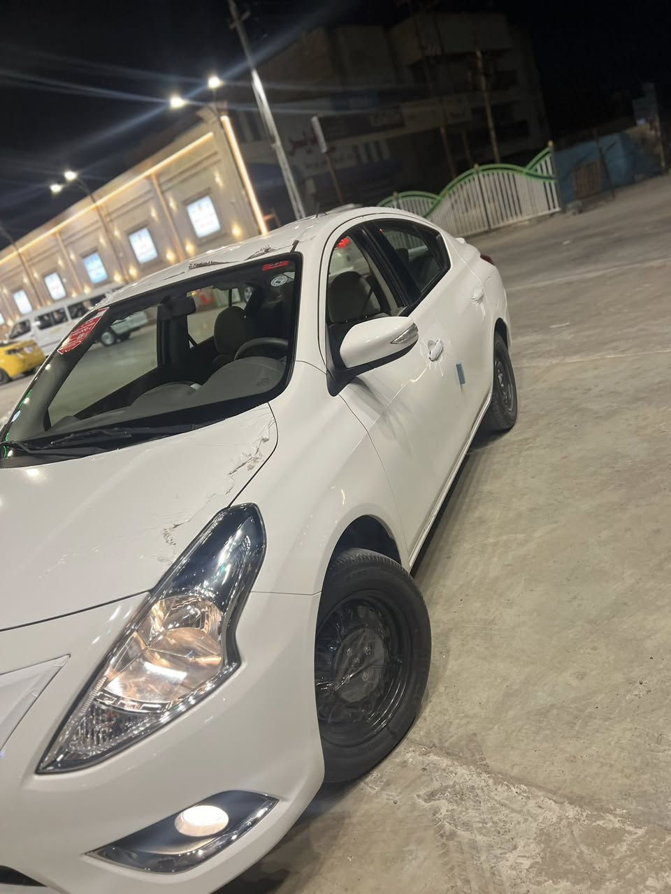 للهم صلى على محمد وال محمد
نيسان سني 
موديل 2025
شاشة 
كامره دواره
حساسات
تبريد قطعتين
تحكمات ستيرن
السياره ماشيه ١٠ الاف زيرو
بغداد البلديات
السعر ١٢٧
***********
