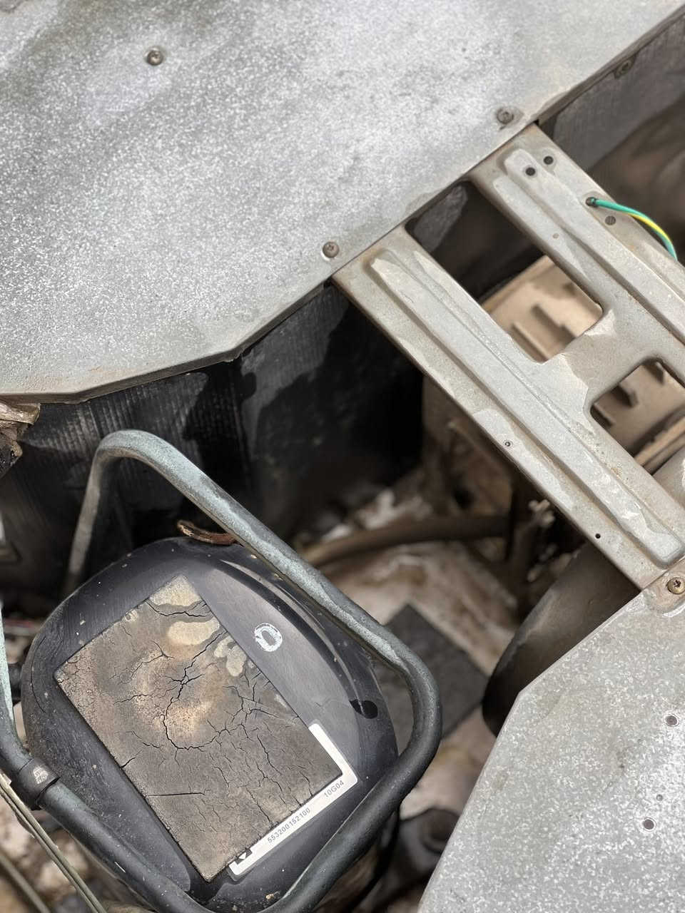 مكيف جنرال الطويل شرط تبريد ثلج دقيقه مايفصل 
نقصه بس شباج امامي مو حلوسعره 300 وبي مجال 
مكاني بغداد رقمي ***********
