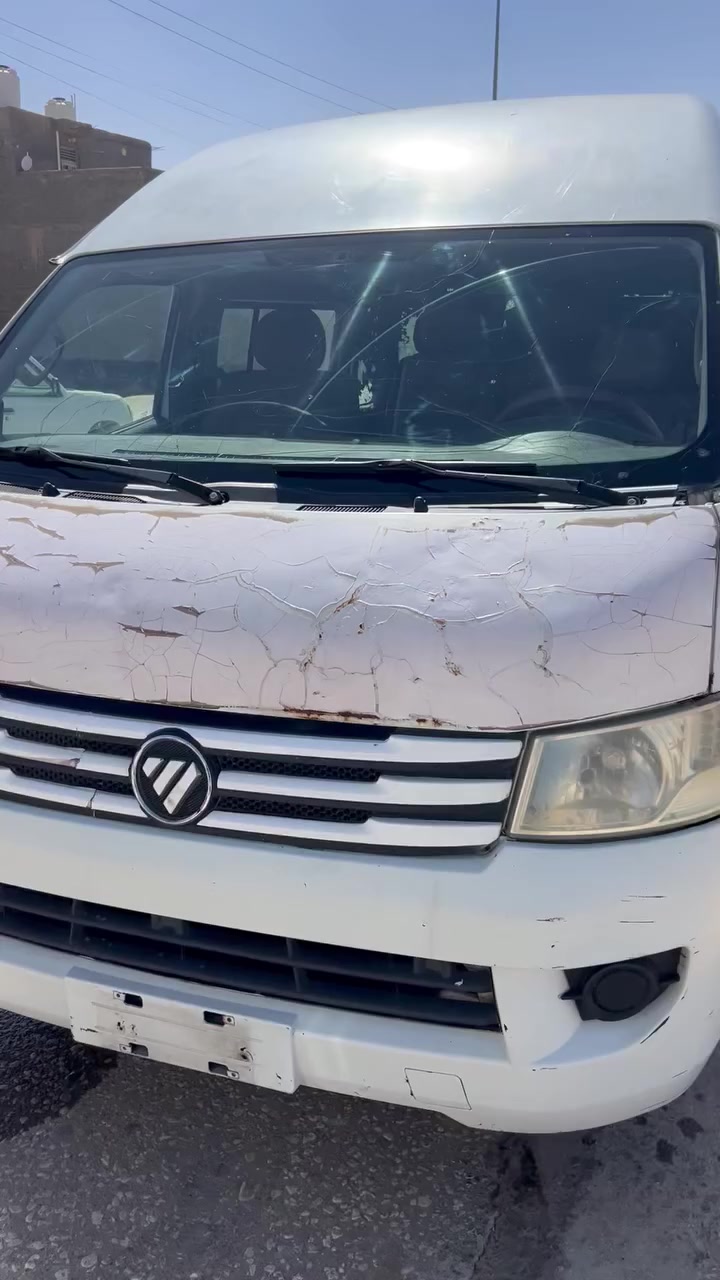 سلام عليكم 
فتون 14 راكب 2014 مال مزاد وزارة داخليه كتاب مزاد بسمي 
سياره شركه عامه معفيه من كمرك اورقم عله دوله اسويلك وكاله ام باركود الك حق انته ترقمه 
كير ومكينه كفاله 
مكان سياره كربلاء 
سعره ب67 وبيه مجال 
***********
