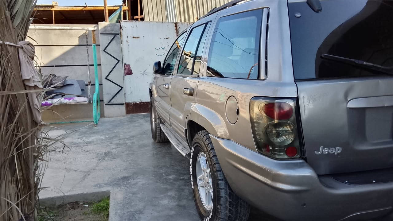 السلام عليكم جيب موديل٩٩ محرك ٣٠٠٠ففتي كير جديد تايرات اخو الجديد جويت مجاول بلكات نوازل ثلاجه صدر امامي خلفي محرك كله هذا جديد رقم كركوك تحويل بكل المحافظات السعر
58 *********** _***********بي واساب السكن بغداد
