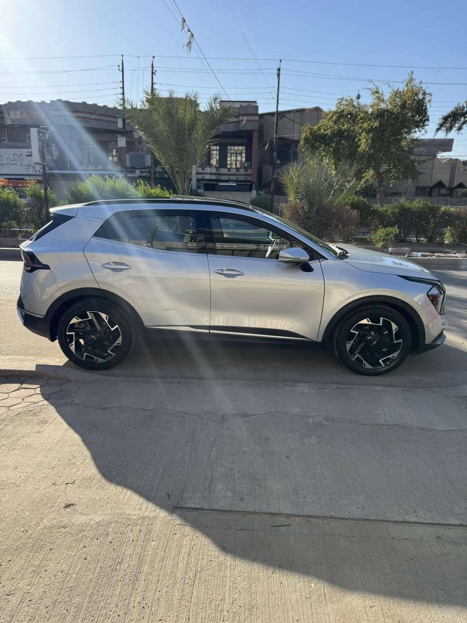 كيا سبورتج موديل 2023 خليجي بدون صبغ فقط بارد شويه باب السايق سياره جديده حلوه ماشيه 27 مواصفات جيتي رادارات كامله
كراسي كهرباء
تدفئه بلكشنات
تبريد بلكشنات
استيرن تدفئه
حساسات امامي وخلفي
كامره 
نقطه عمياء بلمري
صندوق كهرباء
بانوراما
بصمه سياره حلوه ونضيفه
مكاني بغداد الغزاليه
سعرهة 22.500$
***********
