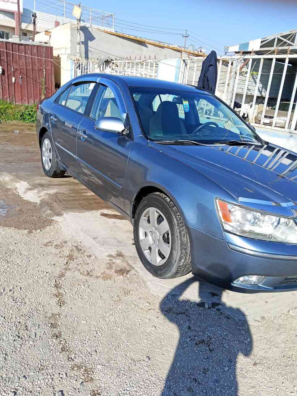 سلام عليكم سوناتا للبيع موديل 2010 مصبوغه عام فقط للجماليه وتبديل جاملغ امامي و لباقي ليبل واحد  محرك وتبريد وحداده خير من الله جاهز السعر 98 وبيه مجال بسيط يحب يتواصل *********** الفلوجه شارع العام
