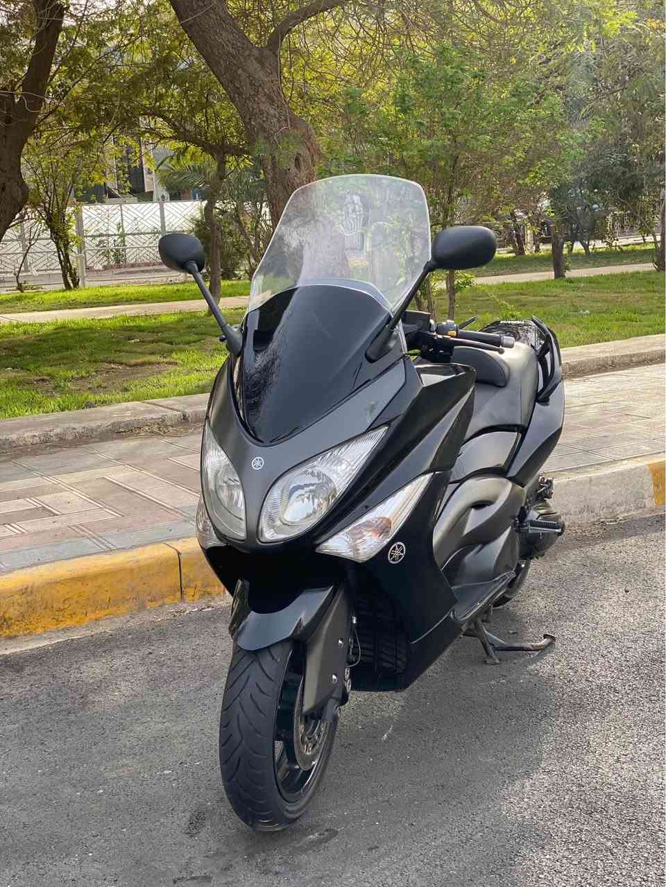 سلام عليكم تي ماكس لبيع كفاله عامة 
ماشيه 33
عنوان بغداد شعب 
السعر 35$
*********** بغداد, العراق
