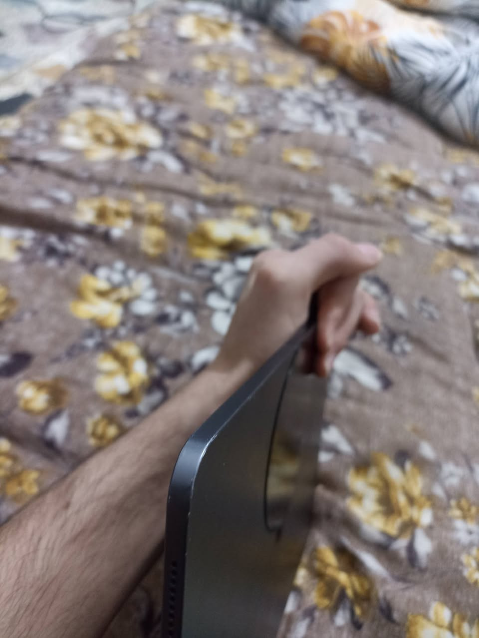 ايباد اير5 جهاز مرتب بي بس ضربات بلشاصي موضحه بلتصوير  
المعالجm1يعني كلش قوي اقوه من معالج ال15برو ماكس وقريب من معالج16
شاشه60hz
كامل الملحقات مكاني قضاء الكحلاء
السعر380الف


**إذا كنت صاحب هذا الإعلان وتريد حذفه لأي سبب، رجاءا أرسل رسالة إلى الدعم الفني**