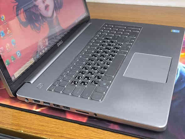 💻 Dell Inspiron 17 🔥

✨ مواصفات قوية وسعر مميز!

✨ اللابتوب نظيف وجاهز للاستخدام – أداء سريع.
 
✨مناسب للعمل والدراسة

💚🤍 المواصفات 🤍💚

🎭 المعالج: Intel Core i7-4500U
🎭 الرام: 16GB DDR3
🎭 التخزين: SSD بسعة 255GB
🎭 كرت الشاشة: Intel 2GB
🎭 الشاشة: 17.3" HD+ Touch لمس
🎭 اللون: سيلفر أنيق
🎭 البطارية: جديدة تمامًا
🎭 كيبورد: إضاءة خلفية + استيكر حماية. 

✨✨✨✨✨✨✨✨✨✨✨✨✨✨✨✨✨✨

💰 السعر: 250 ألف دينار فقط. 

🚙يتوفر خدمة توصيل لجميع المحافظات. 

✨✨✨✨✨✨✨✨✨✨✨✨✨✨✨✨✨✨

📑ضمان لمدة عشره أيام من تاريخ الإستلام. 

☎️للحجز والاستفسار التواصل على الواتساب او المازنجر. ***********

🖥️مكتب النبأ لتجارة لابتوبات المستعملة وقطع الغيار. 

⏰أوقات العمل من 4 عصرا الى 12 مساء.
