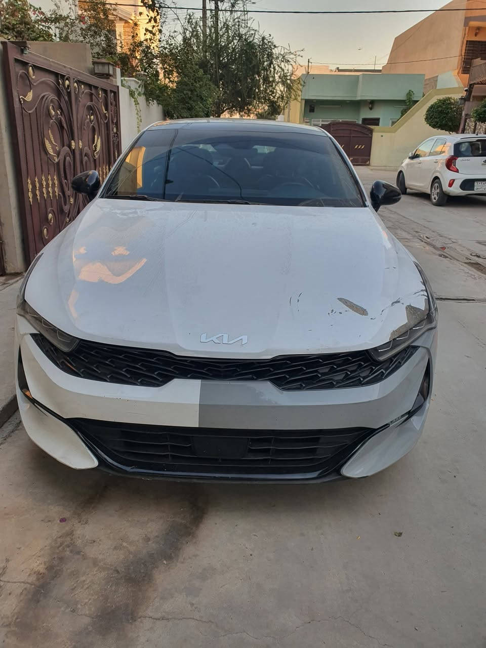 سلام عليكم k5 جي لاين فول 2023
سياره بانوراما و داخل إحمر بقيه مواصفات معروفه  

سياره يصير بيها نص جاملغ أمامي ونص بونيد و نص او اقل جاملغ خلفي حالين يم صباغ إن شاء الله يومين و يكمل

ممشي سيارة 48الف ميل ،سياره كاتي عندك 90 يوم للترقيم يترقم شمالي سعرها 168 كامل بس يبقي رقم سعر جوه سوك 

مكان سيارة كركوك للحجز والاستفسار ***********
