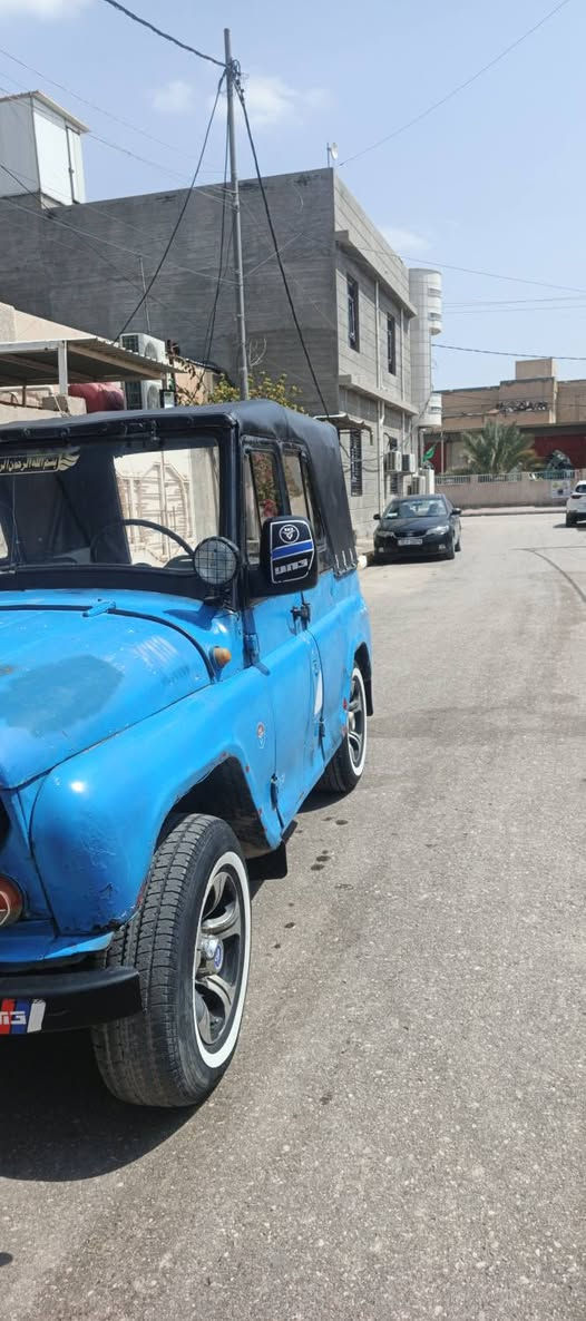 سلام عليكم واز للبيع موديل ٨٨ نضيفه محركهة و كيرهة فول 
موجود ماسنجر او واتساب ع لرقم ***********/‏‏‪***********‬‏
