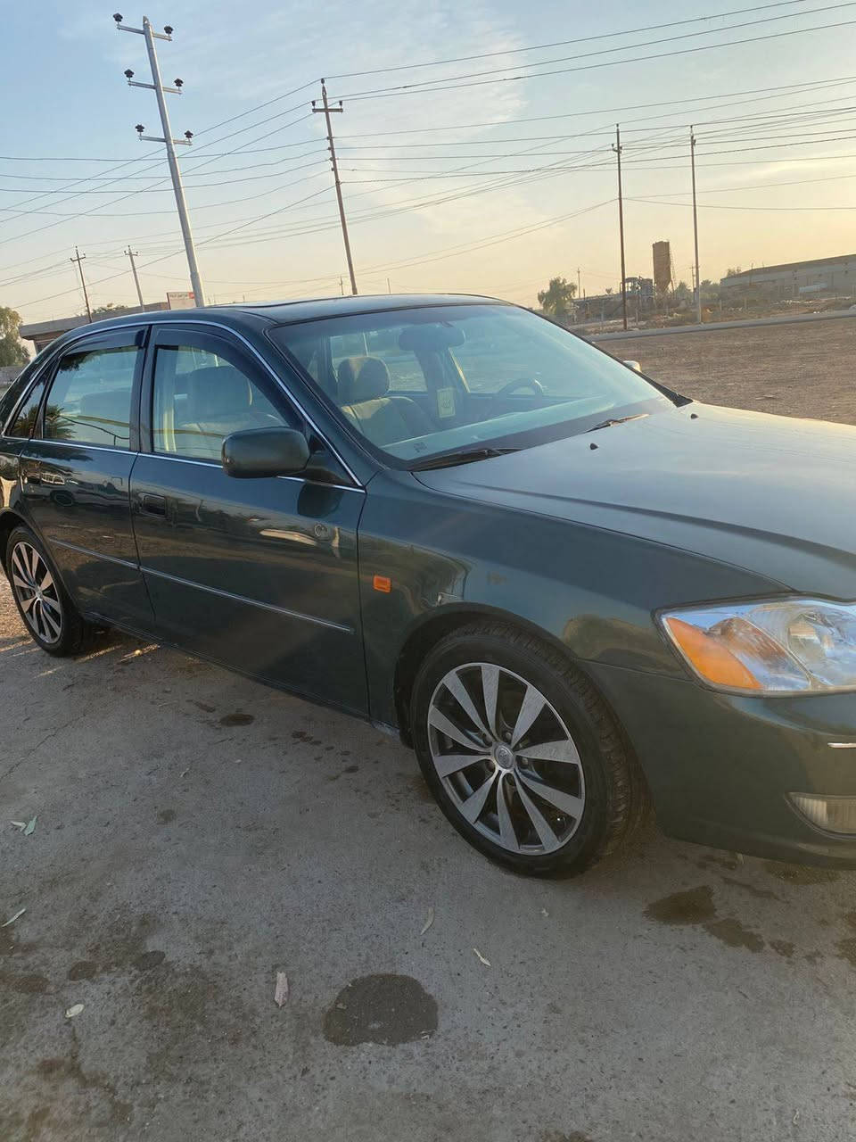 السلام عليكم تويوتا افيلون موديل 2002 رقم دهوك دولي السياره فول مواصفات 1/1محرك شرط تخم تاير جديد تبريد ثلج تدفئه نار خليجي قطره بارد مابيها السياره مال جناي مكان السياره تكريت لبيع او مراوس حسب القناعه صدر امامي خلفي جديد *********** متواجد واتساب فقط
