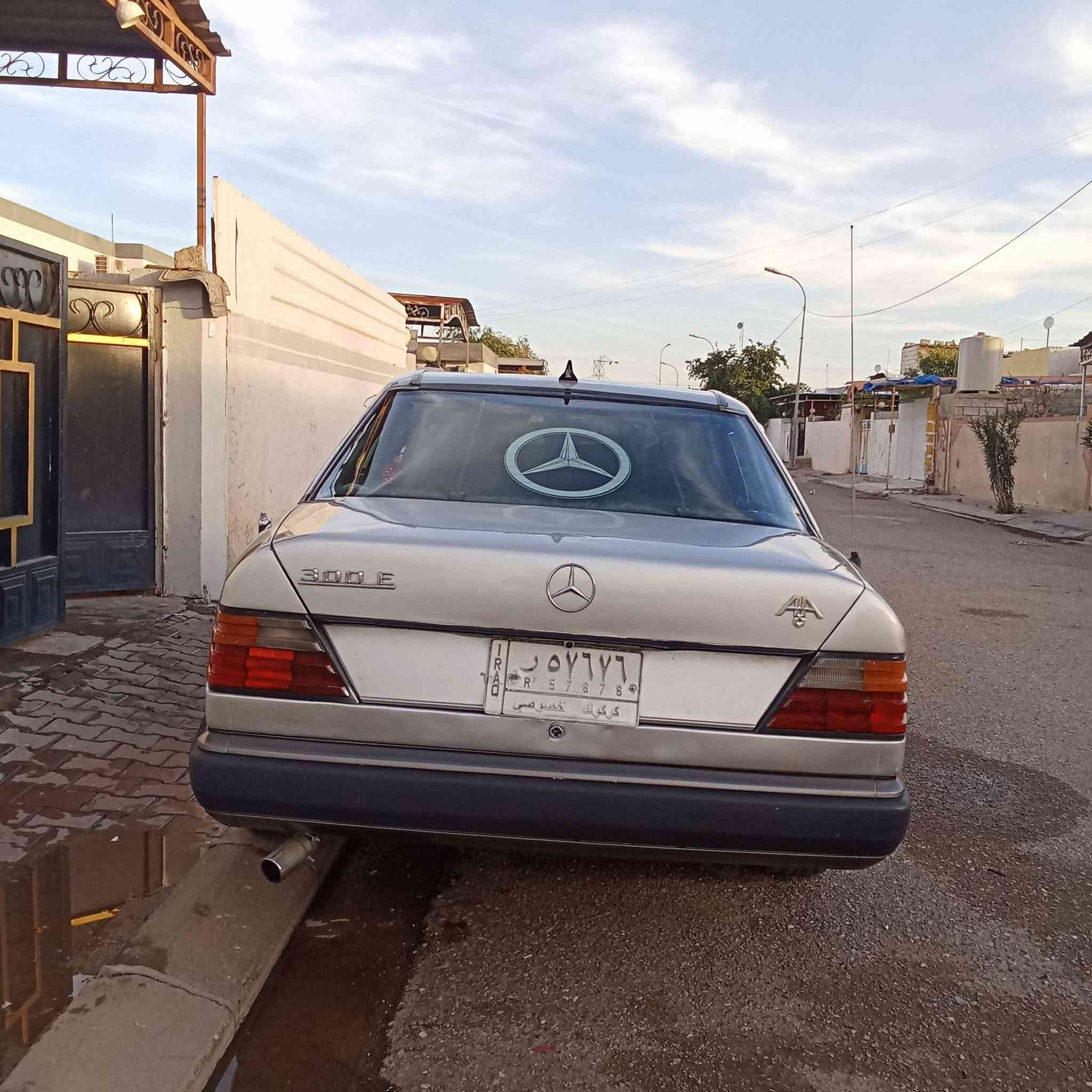مارسيديس موديل 92 كير محرك بطة حجم 2ونص
صبغ عام 
***********
