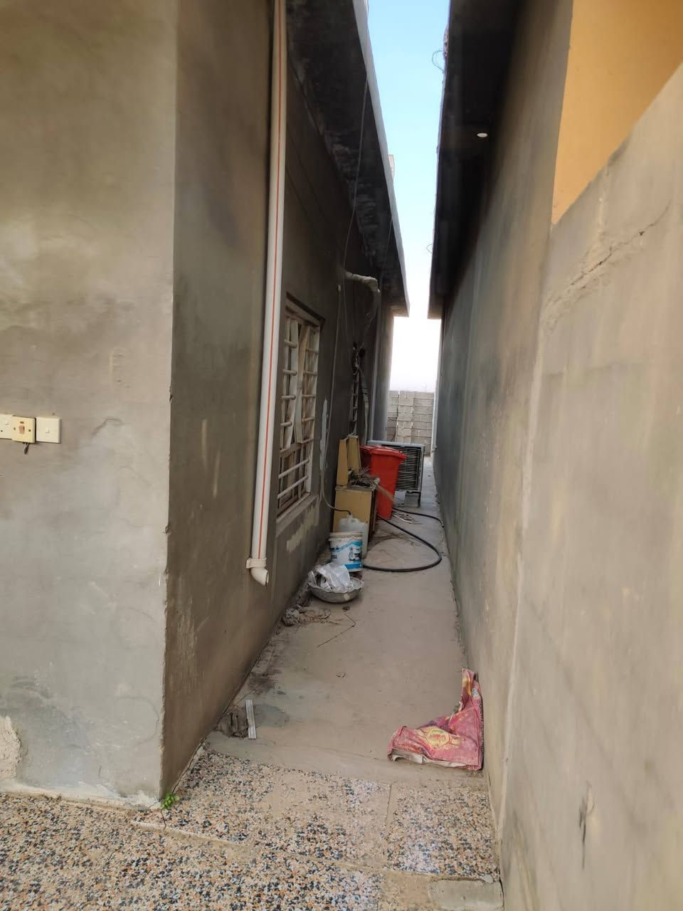 بيت للبيع مستعجل المساحة ٦٠٠ متر زراعي يم المحطة الغاز فوزي مقابيل ابوخريبيش اتصال ***********
