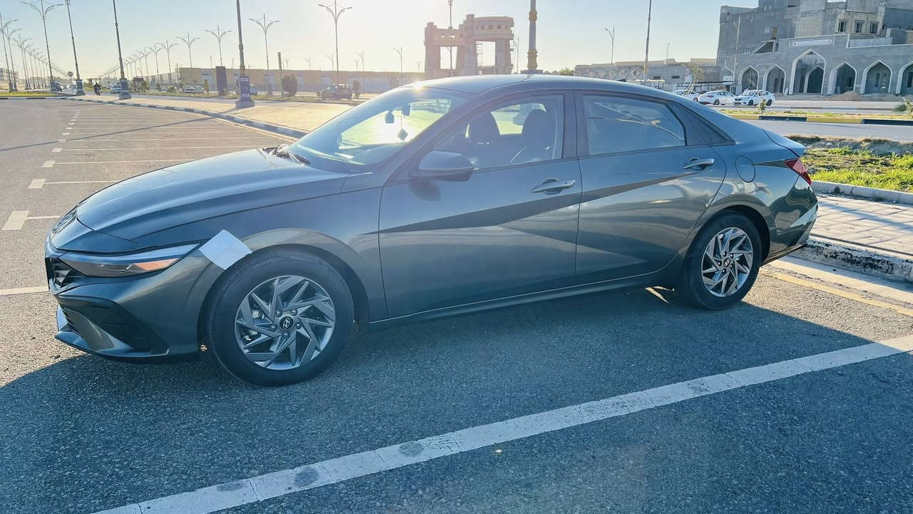 النترا هايبرد 2025 دخول جديد ماشيه 22.000 كيلو
مواصفات بلو كفاله شاصي لغد ايرباك سليم صور الحادث مرفقه بالمنشور كل قطعهه البلاديه راجعه دعاميتين وبارد فقط بونيد السعر 165 مجال قليل  ***********
