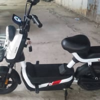 دراجه شحن حجم 14 4 باتريات  سرعه 60  تمشي 25 كيلو  بصمه+مفتاح  لايت تش...