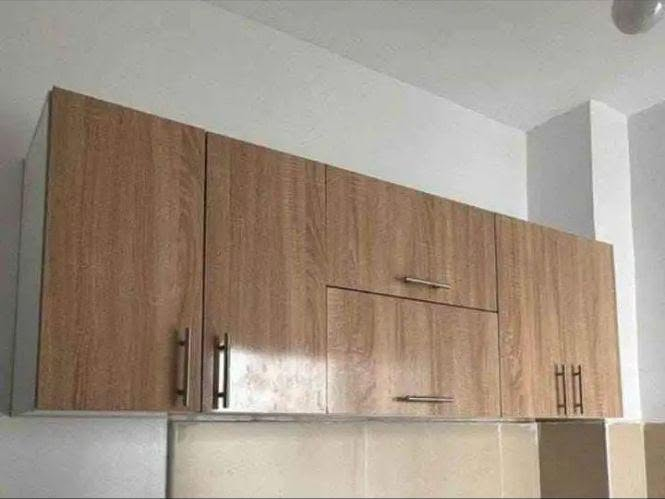 بلاكار كوزينة 🤩🤩 جميع الوان متوفرة 
الزبناء لي مزال مستافدوش من العرض ديال بلاكار المطبخ خشب ستراسي ديكور خدمة متقونة بشهادة الكليان ديالنا وتوصيل تال الباب دارك
✅ القياس: 180 / 60 / 36 سنتيم الجديدة, المغرب


**إذا كنت صاحب هذا الإعلان وتريد حذفه لأي سبب، رجاءا أرسل رسالة إلى الدعم الفني**