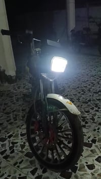 سيفان 24 محدث 25 شلعه ومعدل فول عداد الإلكتروني  للبيع السعر 680 وبيها...