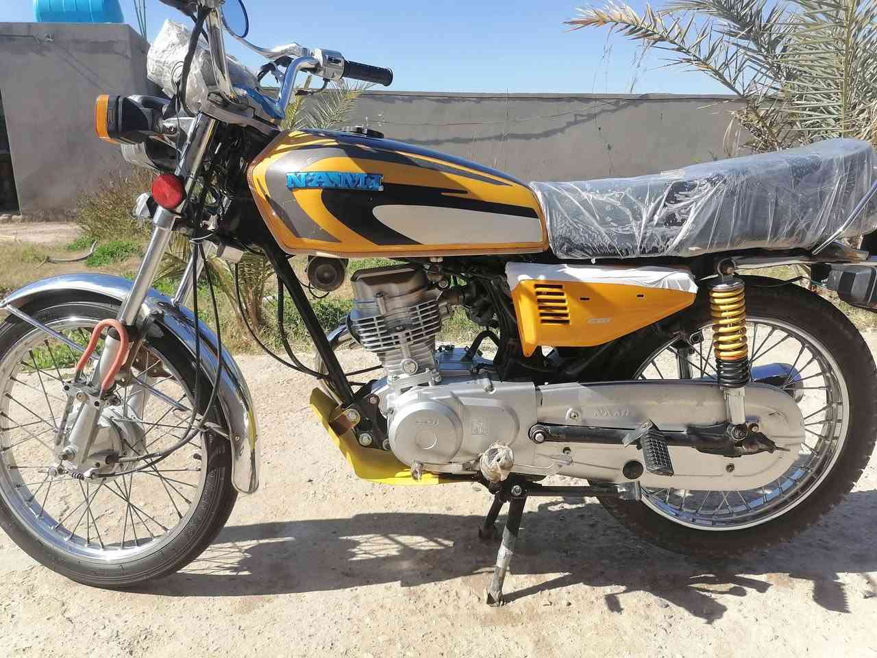 السلام عليكم نامه شلامجه 22 اوراق أصولي 7 وكيل نوار 
مكينه بلاد وي الشاصي 
سعر 950 و بيه مجال مكاني ديوانيه
 ***********
