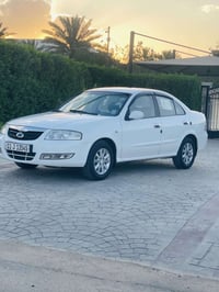 نيسان صني موديل ٢٠٠٩ سياره جديدة بدون صبغ كير مكينه داخل جديد تحكم ستي...