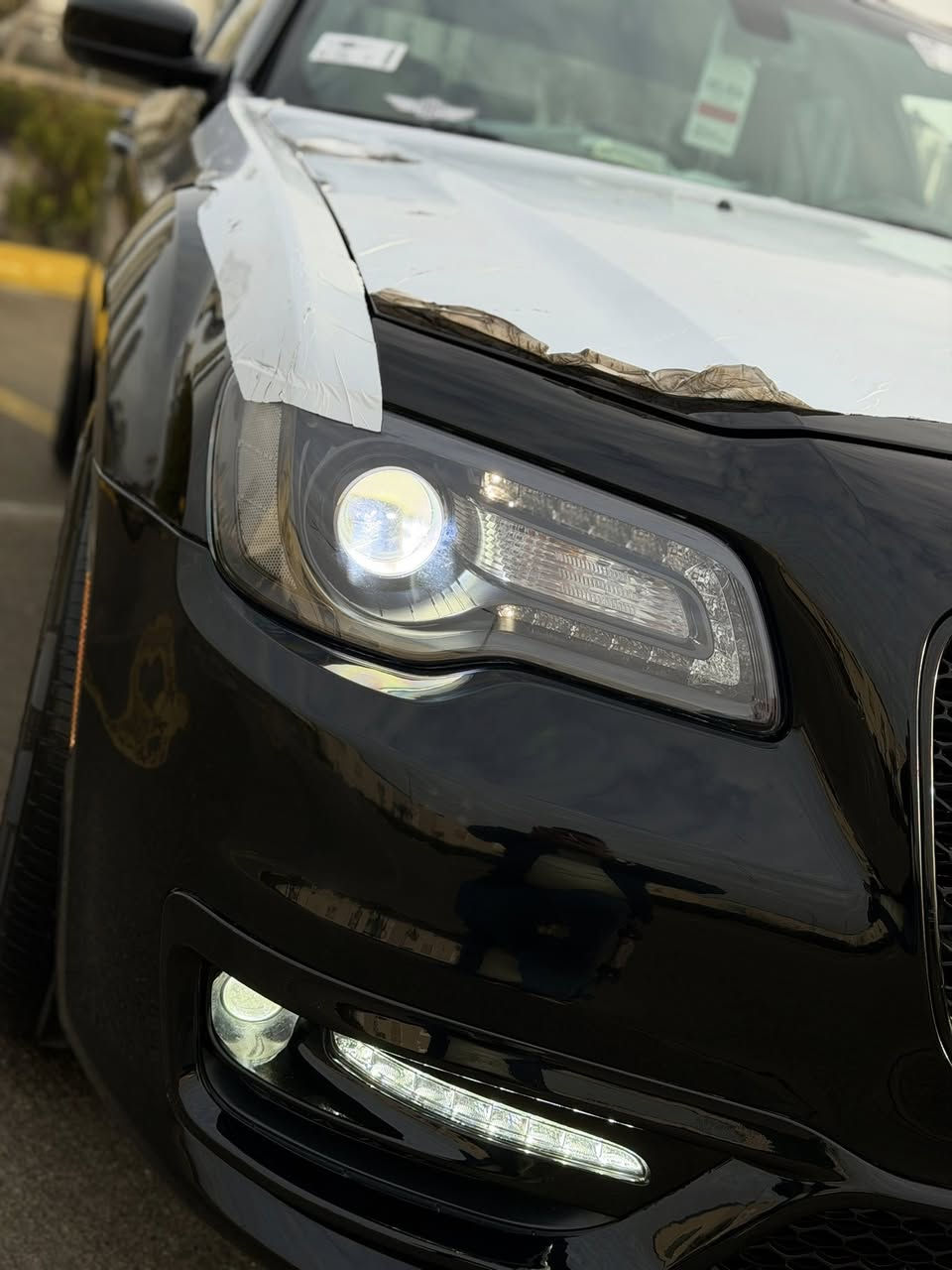 #كرايسر_اوباما_فىتة_S🪬
#حجم_3600__V __6__ #وارد_كندي🇨🇦
#فول_موصفات_بدون_بانورما_
#كفالة_عامة_صبغ_بارد_تعديل_حالوب_تبدل_بشرط

#كير_مكينه_حدادية__كهرباىيات_كلها_بشرط
#جديدة_كلش_سيارة_نظافة  100‎%‎1000

‏
#سعرها_248$$ #وبيها_مجال__موديل2018
#بصمتين_موجوادات_غراض_شركة_كلها_موجوده

#موقع_السيارة_بسلمانية📍
#الموصفات_
بصمة •تشغيل عن بعد •جلد حضن رياضي •كشن سايق كهرباىي 
 •سستم صوت كشن سكن كهرباىي •لد امامي •شفتات سترن
تدفى كشنات •صاجات بلاك •تحكم ستيرن •مانع انزلاق •
•مريات كهرباىية +مريات اتو قلابة •منفذ 220•ثلاجة •
ويل بلاك حجم رياضي •دشبول ليزري • مريايه عاكسه
•لايت كهربائية •لايت زنون عالي ناصي بلوجكتر LEd •
•تبريد منفصل شاشة نظام قيادة

الاستفسار ⬇️
#الاتصال__***********__***********
#حجي_وليد_الجنابي
