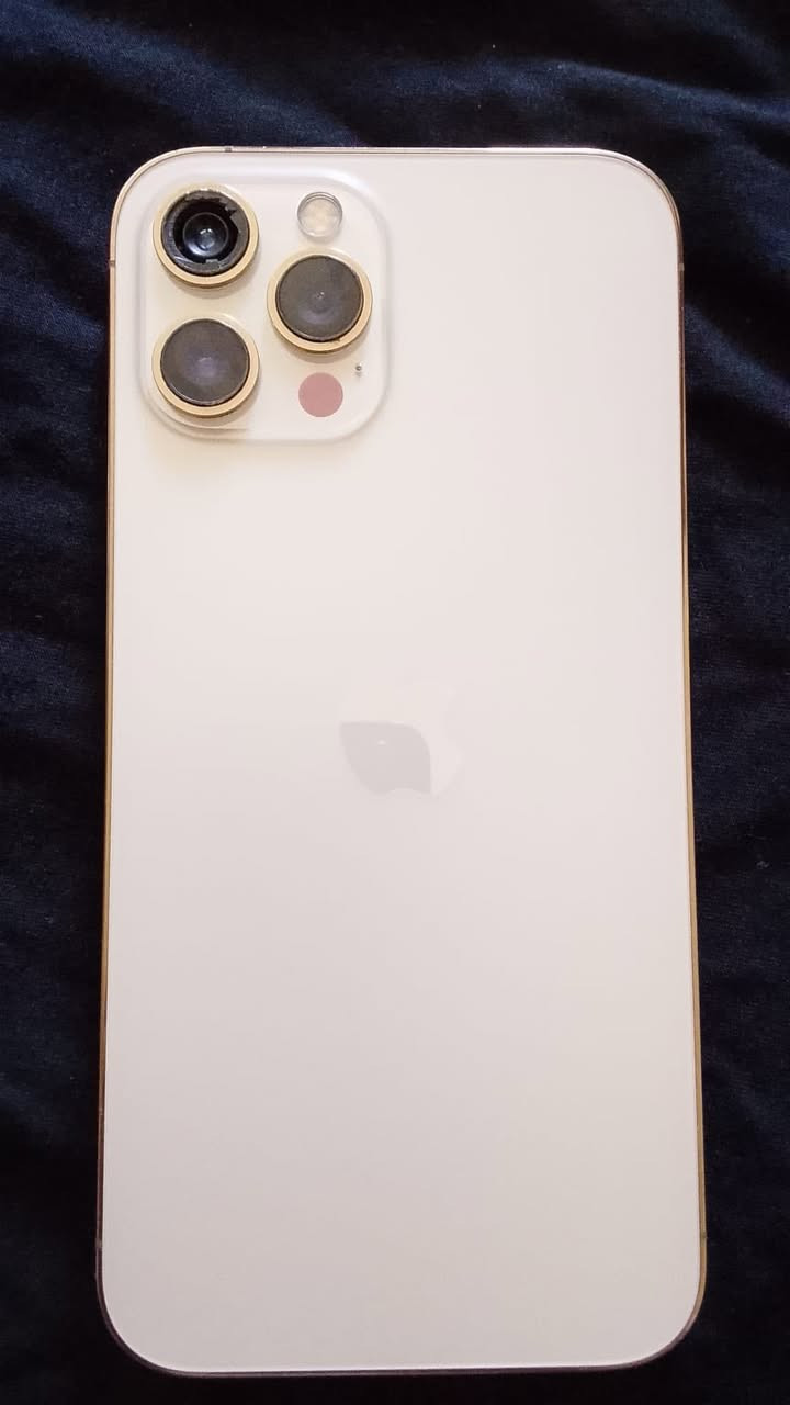 السلام عليكم أيفون ١٢ برو ماكس ذاكره ٢٥٦
تليفون نضيف استخدام قليل بسعر ٣٥٠قفل 
لضرر مالته بس الكامره مالته مكسوره وغواش بالكامره يصير تتبدل عادي


**إذا كنت صاحب هذا الإعلان وتريد حذفه لأي سبب، رجاءا أرسل رسالة إلى الدعم الفني**