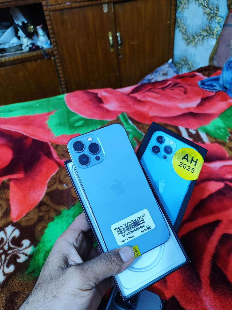 سلام عليكم تحياتي للأدمن المحترم
وجبه جديده ايفون ١٣ برو ماكس شرق اوسط خطين  مكفول كله وضمان شهر استرجاع اذا بي خلل ضمان اسعار الخط واحد ٧٢٠. سعر الخطين  ٧٧٥  بطاريات ٨٧ أو ٨٨  ذاكرته ٢٥٦ عنوان الديوانية مركز ***********
