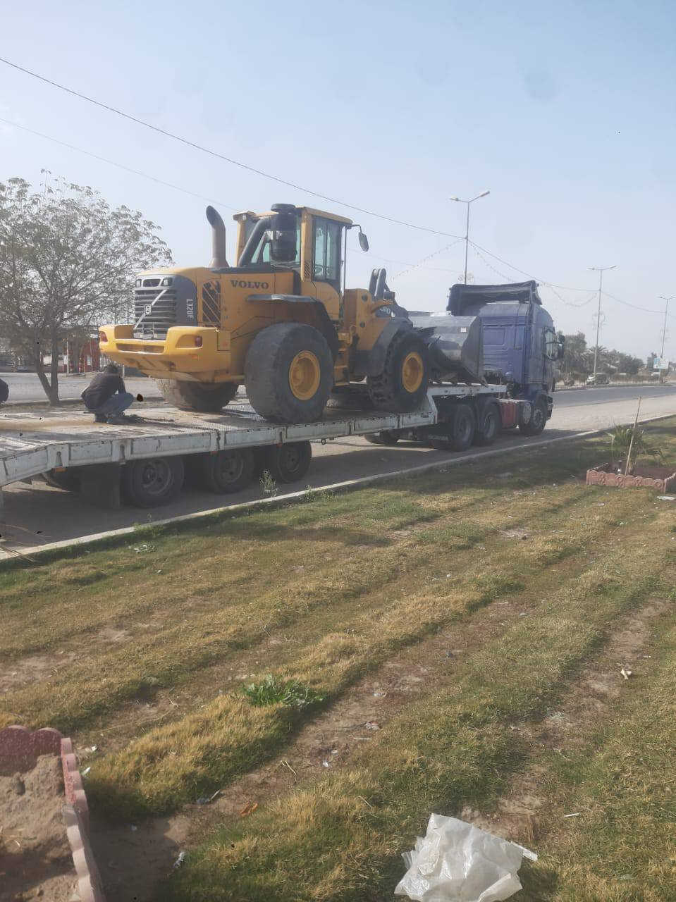 شفل اللبيع فولفو موديل 2010حجم120Fمكينه شرط بلاد تخم تاير ***********
