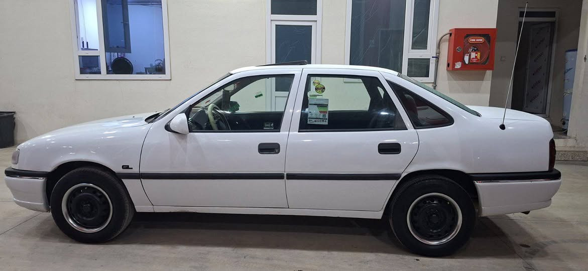 ***********==***********
شوێن  چم چە ماڵ نرخ ٥٥ گە ڵا
کۆبۆن بە نزینی لە گە ڵە
اۆپڵ مۆدێل ٩٢ مە کینە ١٨ گێڕ عادی
بێ سبوخ بێ خیاس  هیلال ودۆسە بیلادی کامل سە یارە کە لە سە ربیلادە
تاقانە یە لە جوانی
گێڕومە کینە وتاقم پێش بیلادیە
سە نە وی تازە یە تا ٢٠٢٨
سڵایتە         استوپ ایبی اس
دە رگا مرکزی
ماڵدۆستو  بێ عە یب شمشمل, السليمانية
