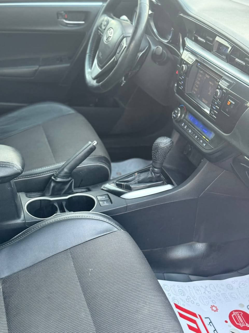 سلام عليكم 
كورلا مديل 16فول بصمه فتحة شفتات ستيرن كير 7نمر كشن جلد دوشمه كامله جاهزه رقم سليمانيه تحويل ثاني يوم بسمي هزه وسنويه مساقطه ل28 ضرر قطعه رش وقطعه تبديل بلاد نفس للون بدون داخل او لغد بدون ارررباك السعر 122بي مجال مكان دياالى***********
