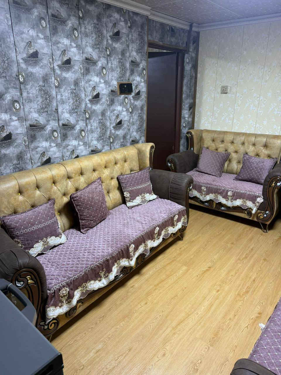 سلام عليكم شباب هذا شوفت عين تخم نضيف أخو جديد صله شهر30تفصال تجي شوفه ذا مو جديد عوفه مناسب 400وبي مجال العنوان حي البساتين متوجد فيس ***********
