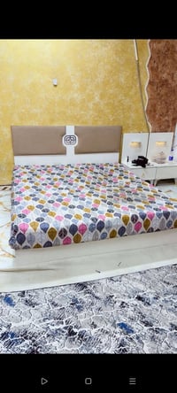 غرفه للبيع نضيفه مابيهه ضرر السعر 500 07722643562