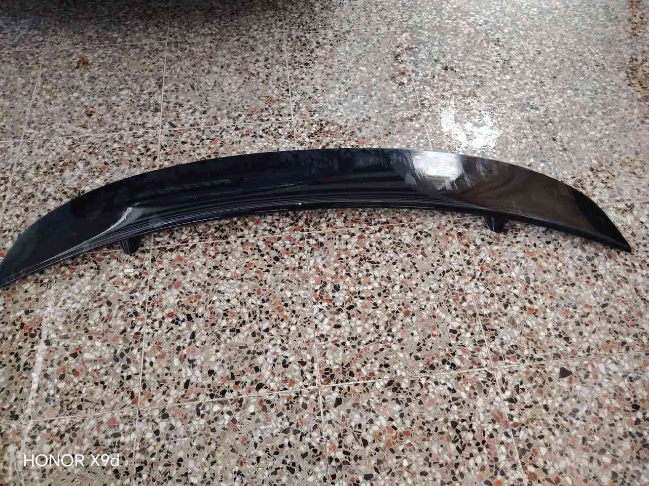 سلام عليكم غراض جارجرللبيع الباب كامل من عده البطانة قيم وخذ
الاستفسار ***********
