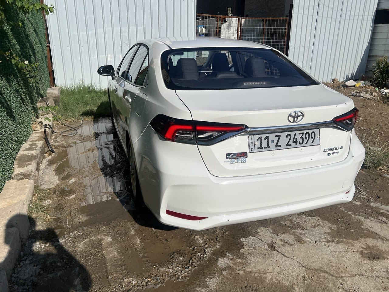 سلام عليكم كورلا موديل 24 شكل الخليجي سياره بعدها زيرو ماشيه 10 الف بعدها بريحه لوكاله 
سياره فول مواصفات معروفه مواصفات لكورلا 
سياره ارضياتها مدوشمه 
السبير ما نازل 
كلش نضيفه سعر 158 وبيها مجال قليل 
للستفسار ***********
