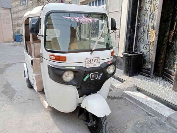 تكتك موديل 21 كفالة عامه رقم وسنويه بأسمي
سعرهه 7وبيهه مجال 
***********
بغداد مدينه الصدر
