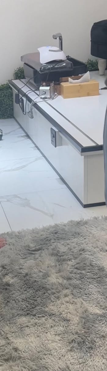 ستيج قدم تفصال و للبيع قياس ٢٠٠* ١٣٠ مصمم مغاسل ٢ بي مغسله وحده  توصل الخشب ووتر بروف للاستفسار الاتصال على الرقم ***********
