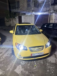 النترا وارد امريكي  حادثها كلش بسيط باب ونفسه معمر بدون داخل شاصي لغد ...