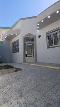 على بركه الله بيت للبيع دوانم المعمل مساحه ١٥٠متر طابق واحد غرفه واحده...