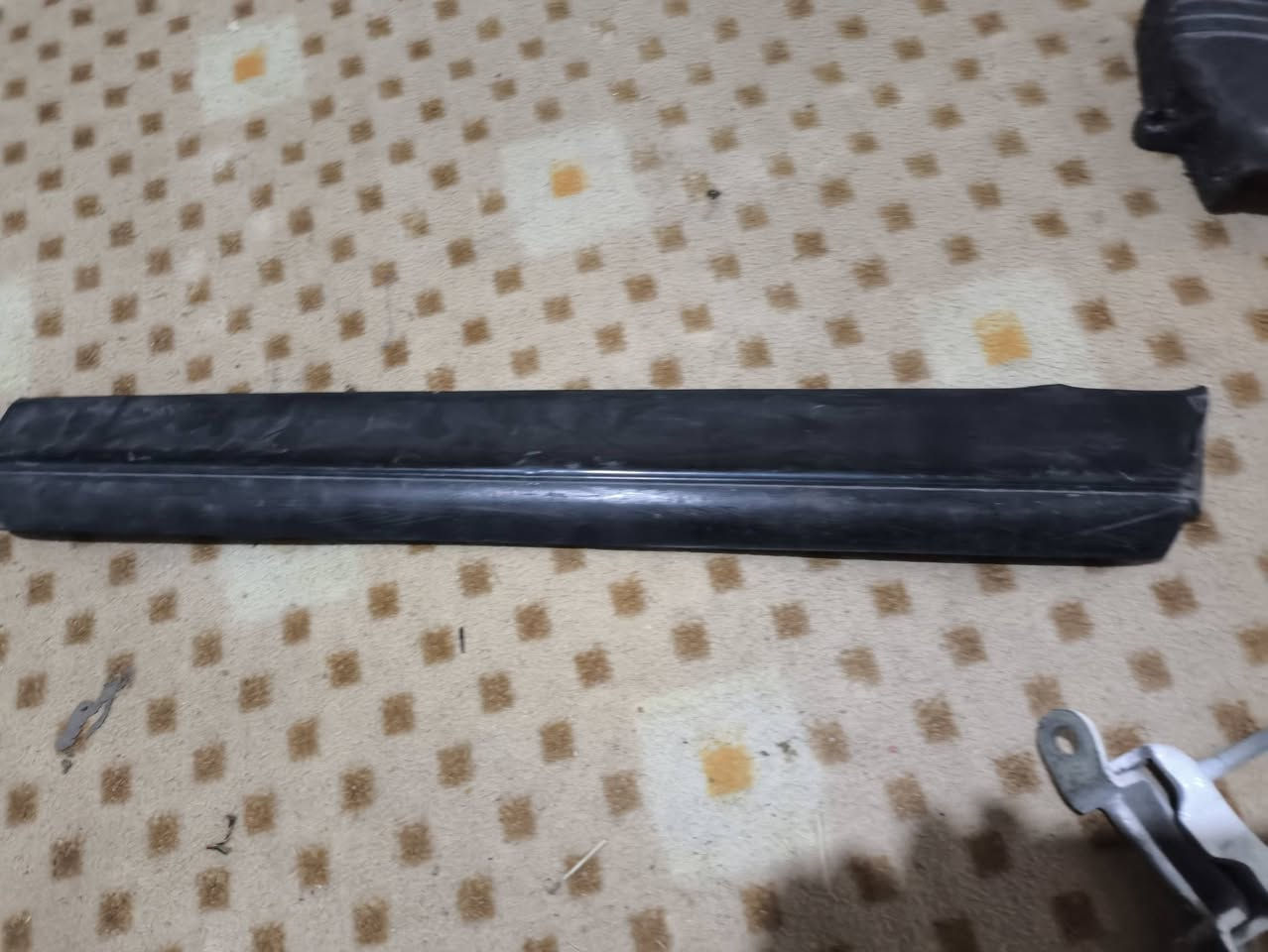 غراض سياره ارنب البيع لايت جهت اليسر وبك لايت جهت اليمنى رمايد خلفيه مال يسر وتريشه خلفيه مال يمنه  وجاملقات البيع مكنهن بني منصور قرب الامام احمد ابن علي ع  ***********
