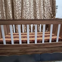 تخت أطفال • نضافه • حي الابار