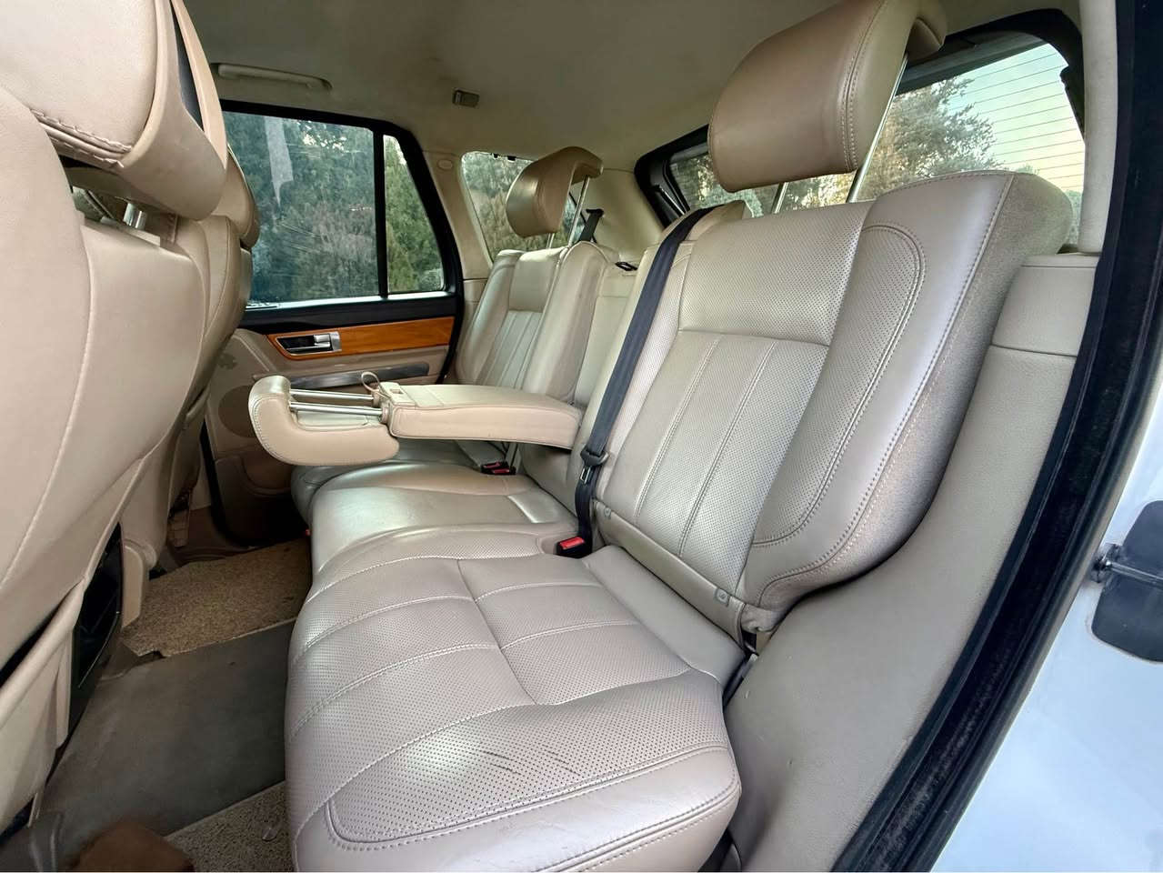 ارخص رانج روفر سبورت 2011 بي العراق بتحدا

سعر جدا جدا مناسب بلاش   (136) ورقه مجال

سياره خليجي صفر شريكه سردار ضمان دولي

8 سلندر بدون سوبر ارخب محرك

فول فول مواصفات 
 
سلايد  
سياره جكات ٣ وضعيات 
شاشه كاميرا
رادار جانبي 
حساس خلفي امامي
لايتات عدسه زينون بيلادي
دواغل كريمي جديد١٠٠/١٠٠
كشن جلدو كارباوخزن
كشنات تدفيه و تبريد
تحكم ستيرن
ستيرن هيتر
دواغل ١٠٠/١٠٠ 
ماشي ١١٣ الف
بعد مواصفات رانج معروفه.........
________________________________
كير محرك بشرت بدون دوخان بدون بوخار بدون صوت اي مكان عجبتك افحس سياره بشرت ترايي حتي بصره 
_____________________________

سعر سياره بلاش بلاش(136)ورقه مجال ماكو بي سعر ابد

مكان سياره سليماني داخل سليماني
***********
***********
_________________________________

Range Rover Sport  2011    

سعرى مناسبه بلاش 136 ورقه مجال

8 بستون بى سوپر مه رغوب
 
فول فول موسفات 

سلايد
دبله كانى جوبه به رزو نزم ٣ موده
شاشه و كاميرا
رادارى ئاوينه٠
113 هه زار روشتوه 
سوكان شفط و كاره با
بيش و دوا حاسه 
٤ ده ركا بصمه 
لايد ليد و عه ده سه زينون بيلادي
كشن جلدو كاره با و خزن
كوشن سارد و گه رم
سوكان هيتر و فوليوم

زور مواسفاتى تر ......
_______________________________________
گيرو مه كينه به شه رت  بى نوقسانيه دوكه ل بوخار صه وت به شه رتى فه حس تازه سيرفس تازه كراوه

سعر(136$$) وه ره قه و مجال بلاش بلاش

شوين :سليمانى
***********
*********** السليمانية, العراق
