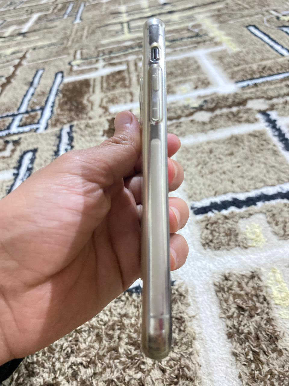 ايفون ١١نضيف فول فقط مستبدل شاشه وبطاريه خدمه ٧٤ الباقي كله شغال بطاريه بلاديه مال شركه صرفه زين تبدل او مراوس شعندك عرض مكاني مشرح


**إذا كنت صاحب هذا الإعلان وتريد حذفه لأي سبب، رجاءا أرسل رسالة إلى الدعم الفني**