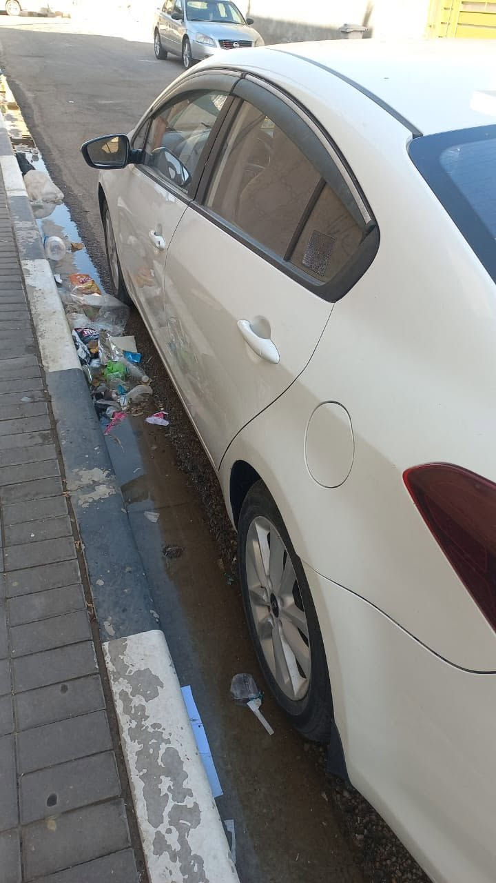سيراتو موديل ١٨  رقم أربيل سنويه جديده 
الفحص موجود السياره خير من الله. ماشيه ١١٥ الف 
محرك الف ٦٠٠مكان السيارة  في البصره 
اتصال ع رقم    ***********. 
 السعر ١٣٥.    مكلف ب نشر اتصل
